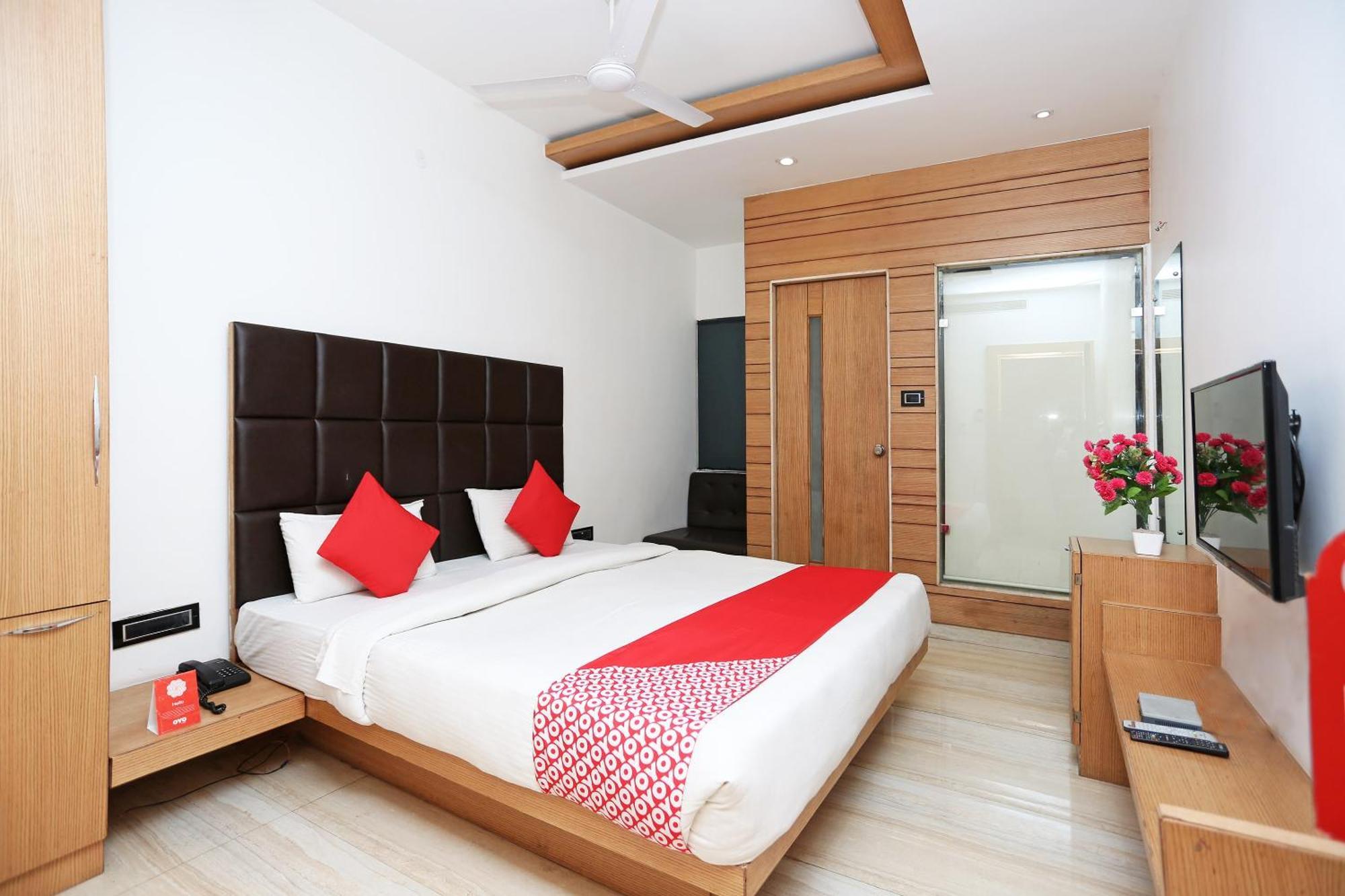 Hotel Collection O Sun Park Bhopal Esterno foto