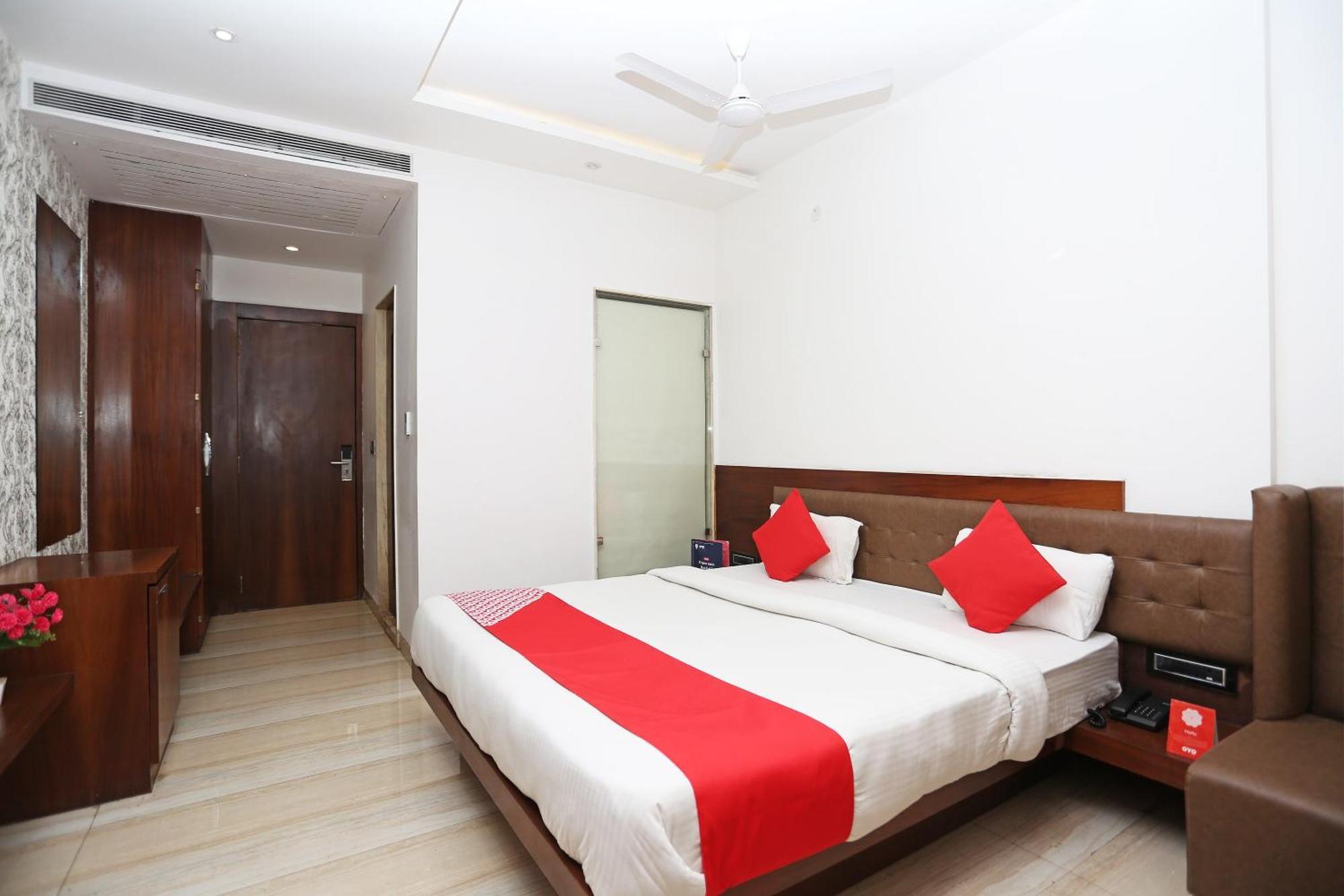 Hotel Collection O Sun Park Bhopal Esterno foto