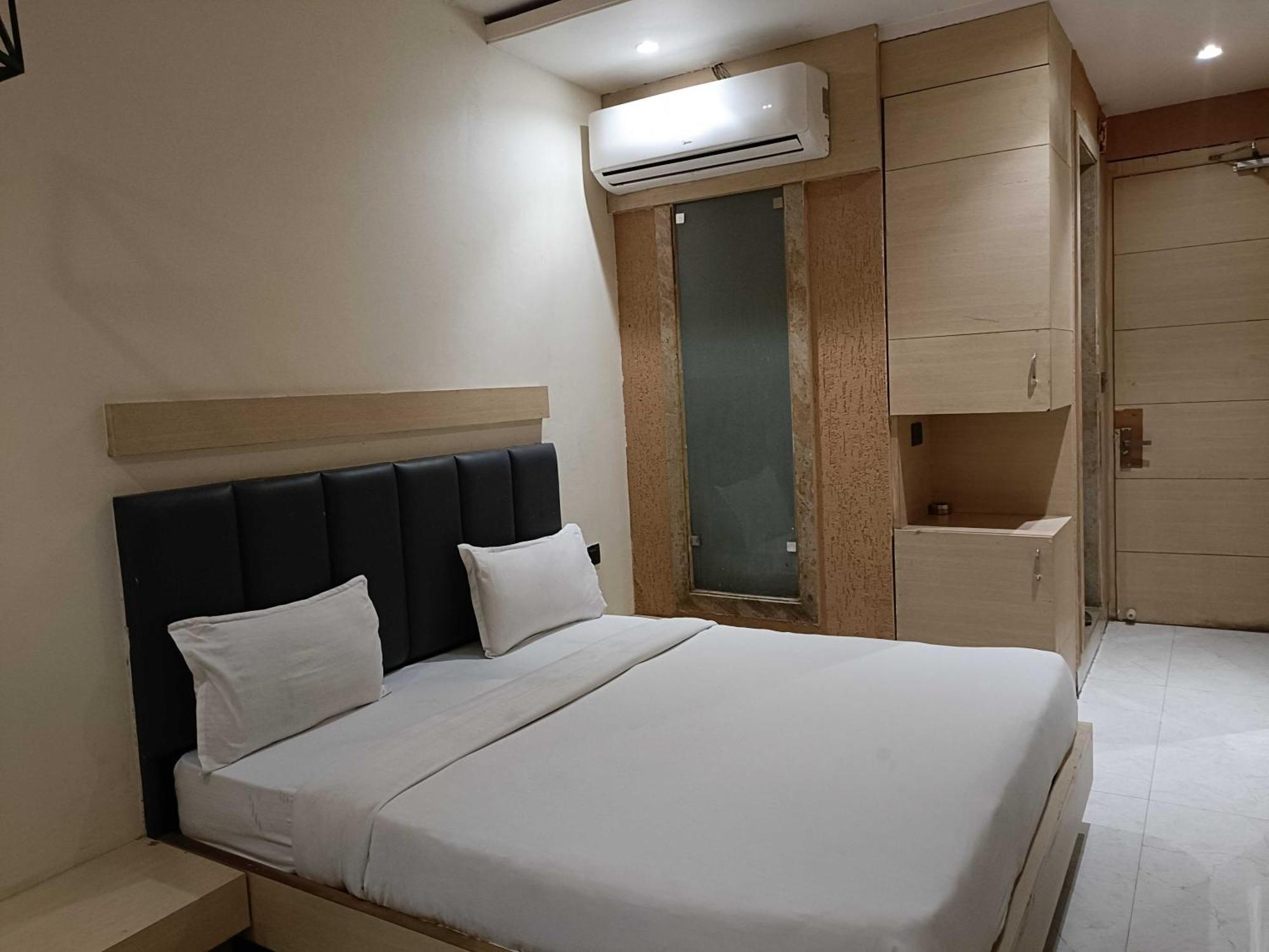 Hotel Collection O Sun Park Bhopal Esterno foto
