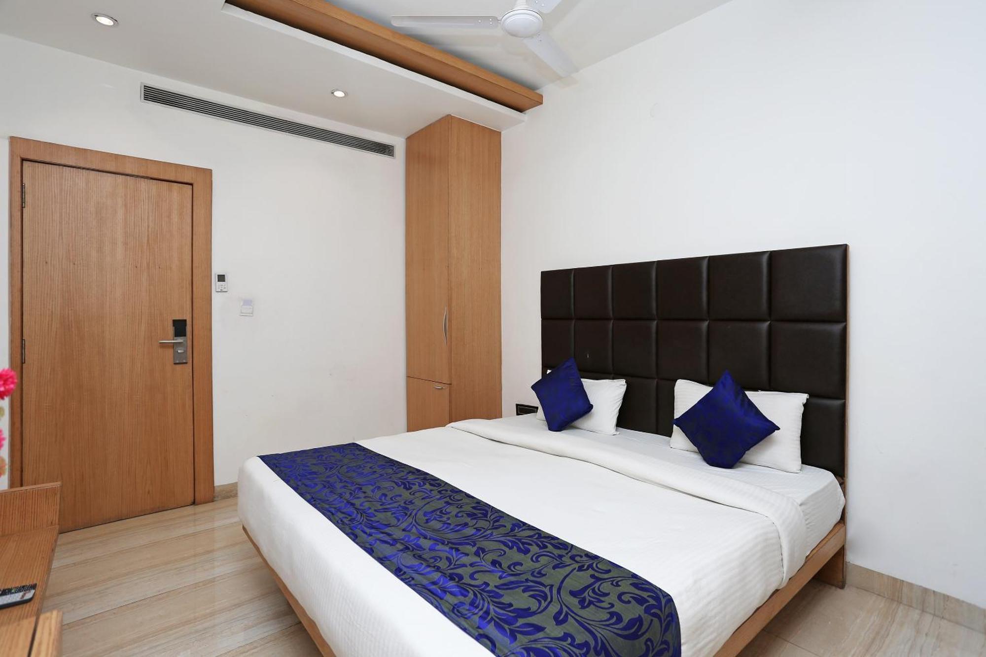 Hotel Collection O Sun Park Bhopal Esterno foto