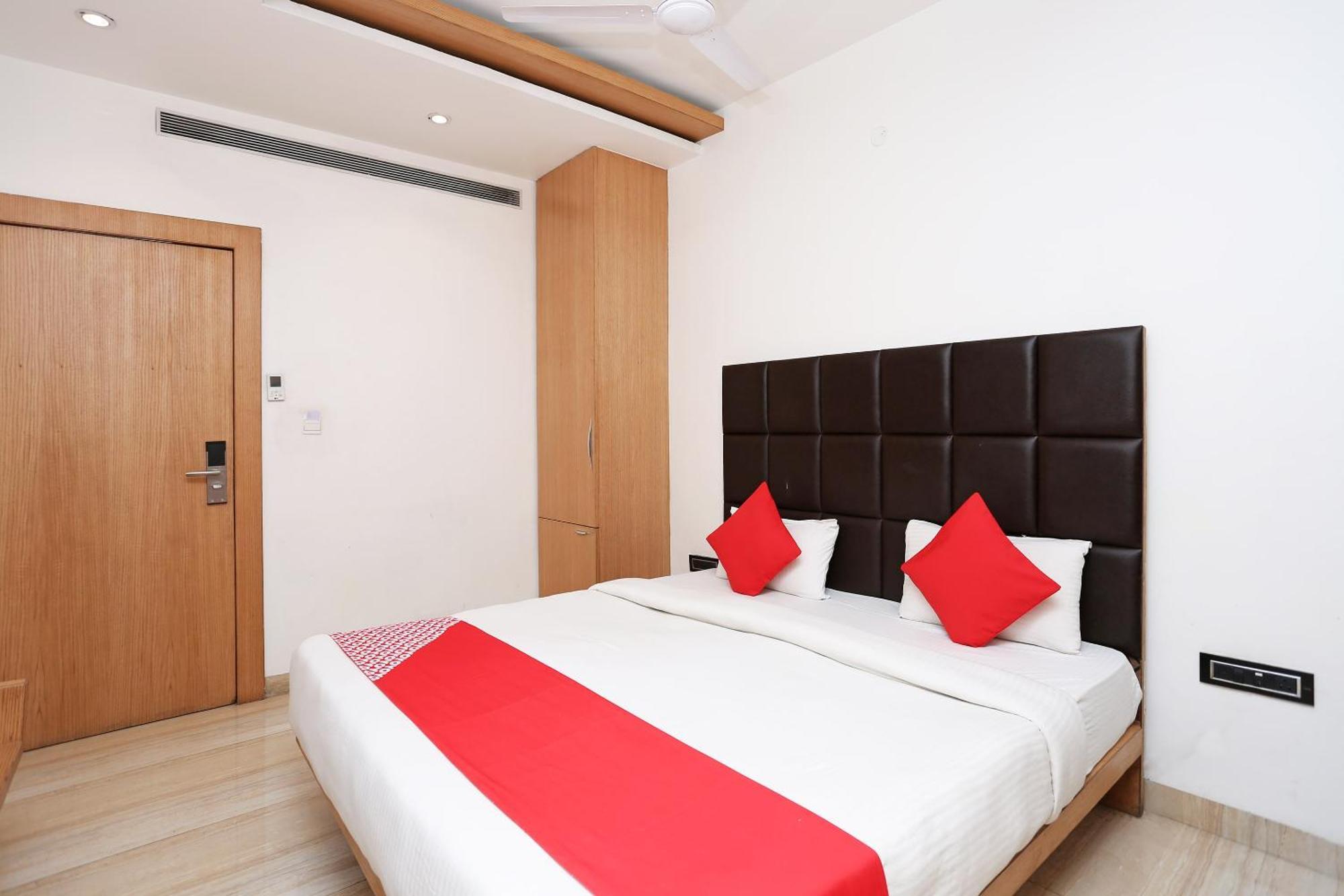 Hotel Collection O Sun Park Bhopal Esterno foto